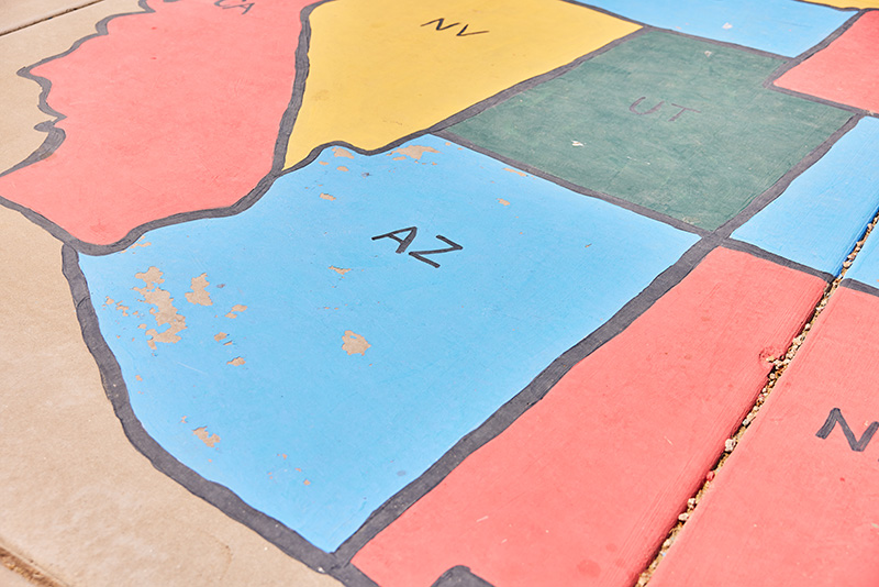 A playground map showing Arizona and its neighboring states.